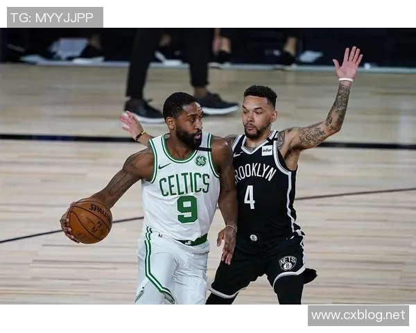 布朗连中上篮轰30分，助凯尔特人紧追不舍