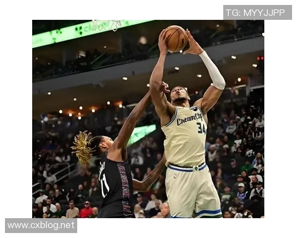 21000分终结连败狂潮，扬尼斯19分钟火力全开，雄鹿官方送上祝福